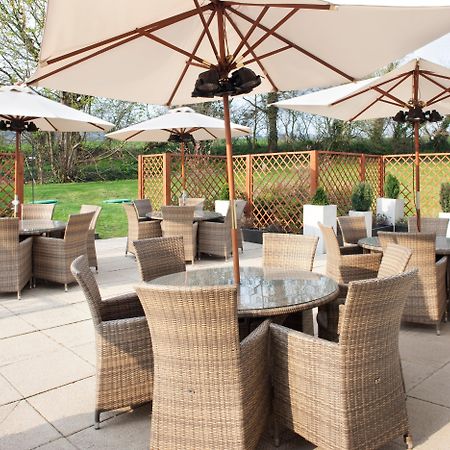 Holiday Inn Bristol Airport By Ihg Redhill  Eksteriør billede