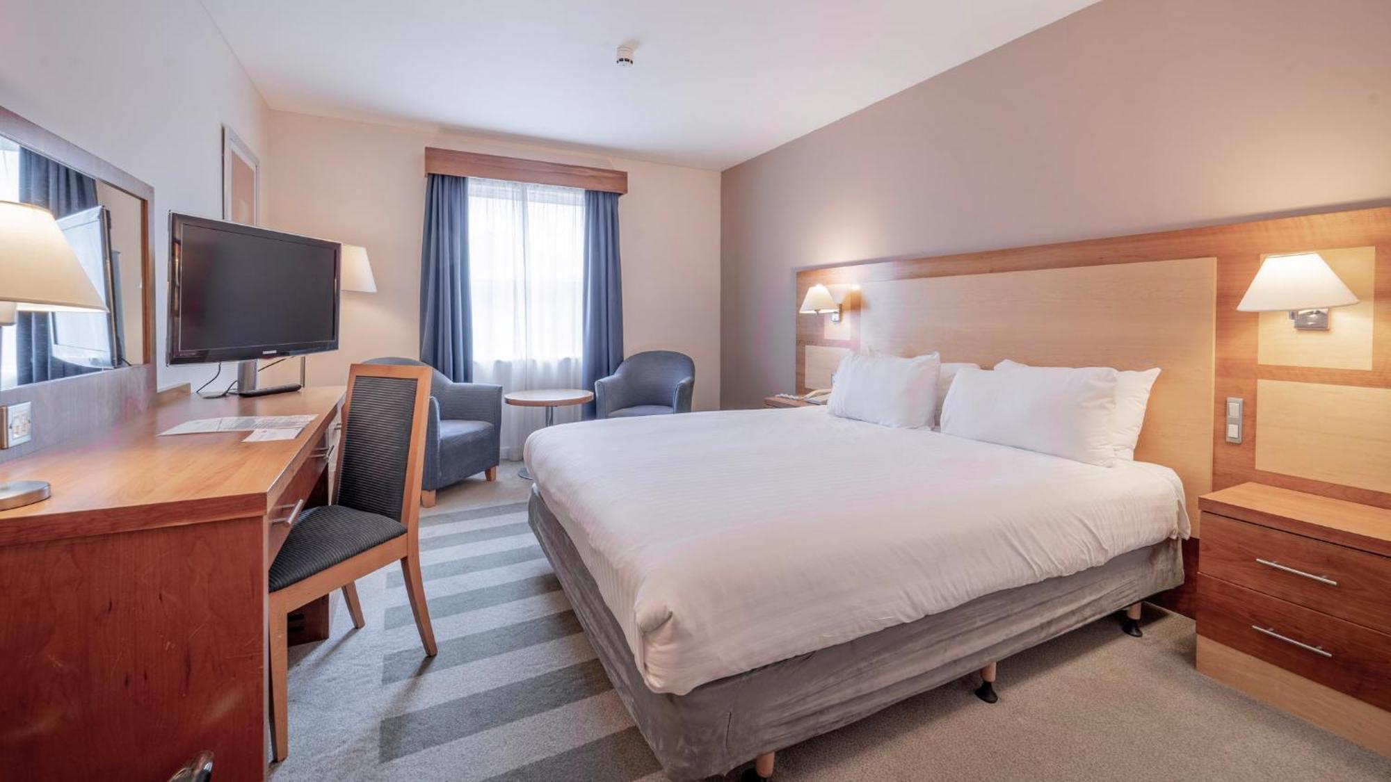 Holiday Inn Bristol Airport By Ihg Redhill  Eksteriør billede